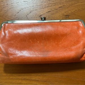 Hobo Lauren Clutch
